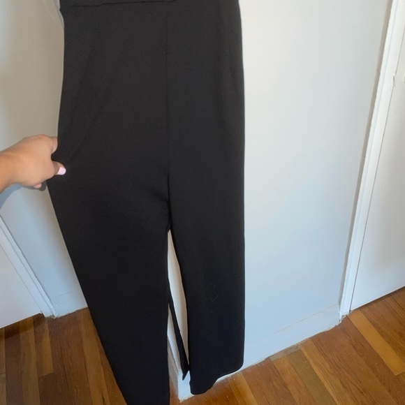 BLĀSHE lace Jumpsuit - Picture 11 of 13